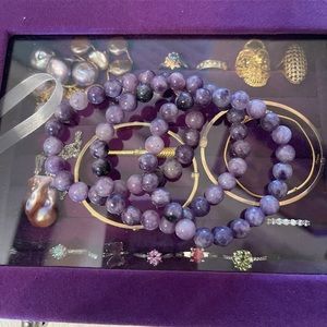 High quality natural Kunzite deep color